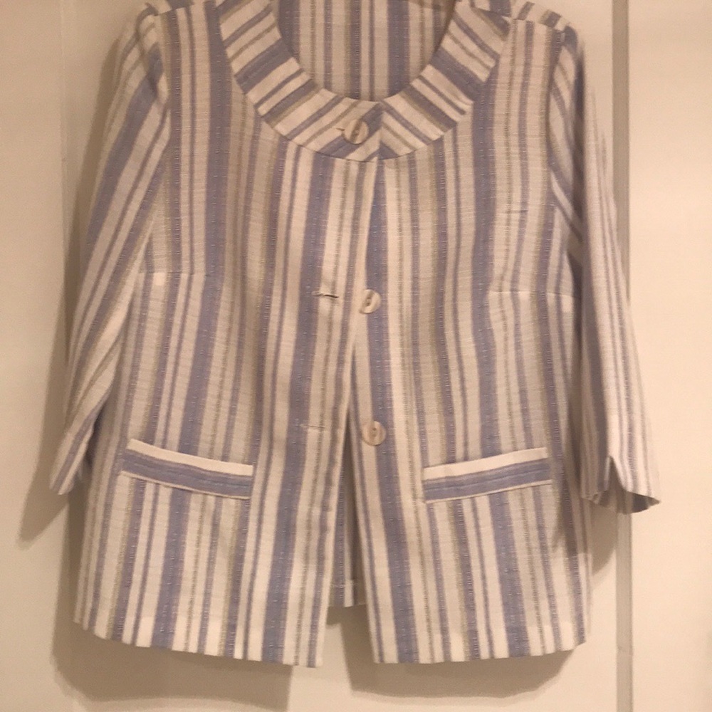 Ladies swing jacket